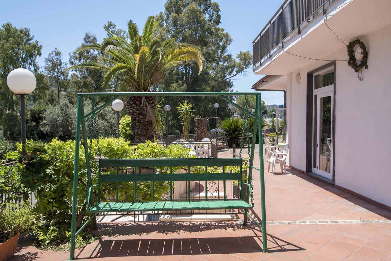 Hotel Eden Perdifumo Exterior photo